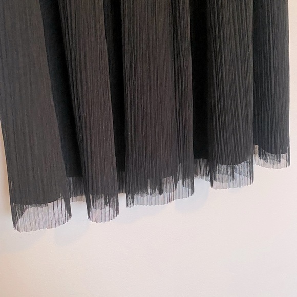 BCBG Black Crinoline Party Skirt - Picture 2 of 4